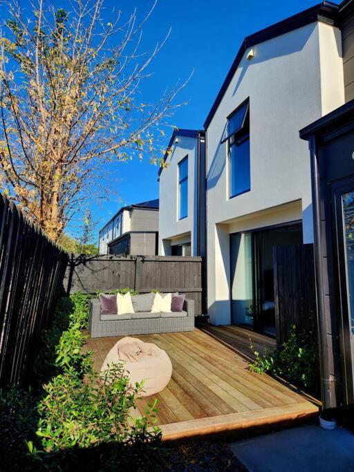 Central Home With Internal Garage - Close To Cbd! Christchurch Exterior foto